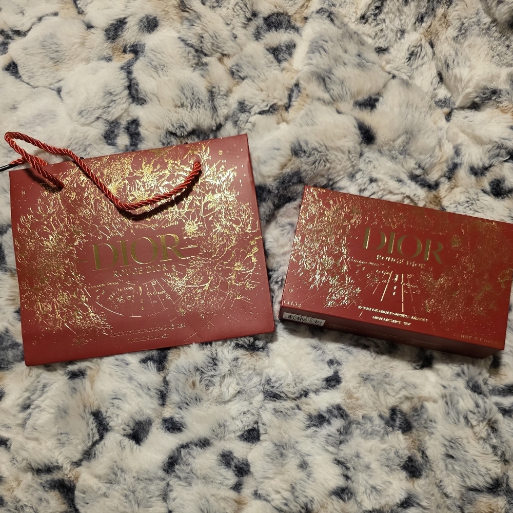 Dior Rouge Gift Set - Picture 2 of 9
